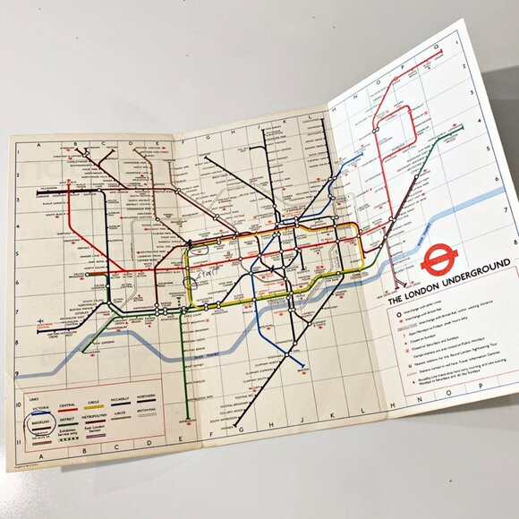 VTG 1979 London Underground Tube Diagram Map+ HM Tower London Re Entry Permit - Picture 2 of 8